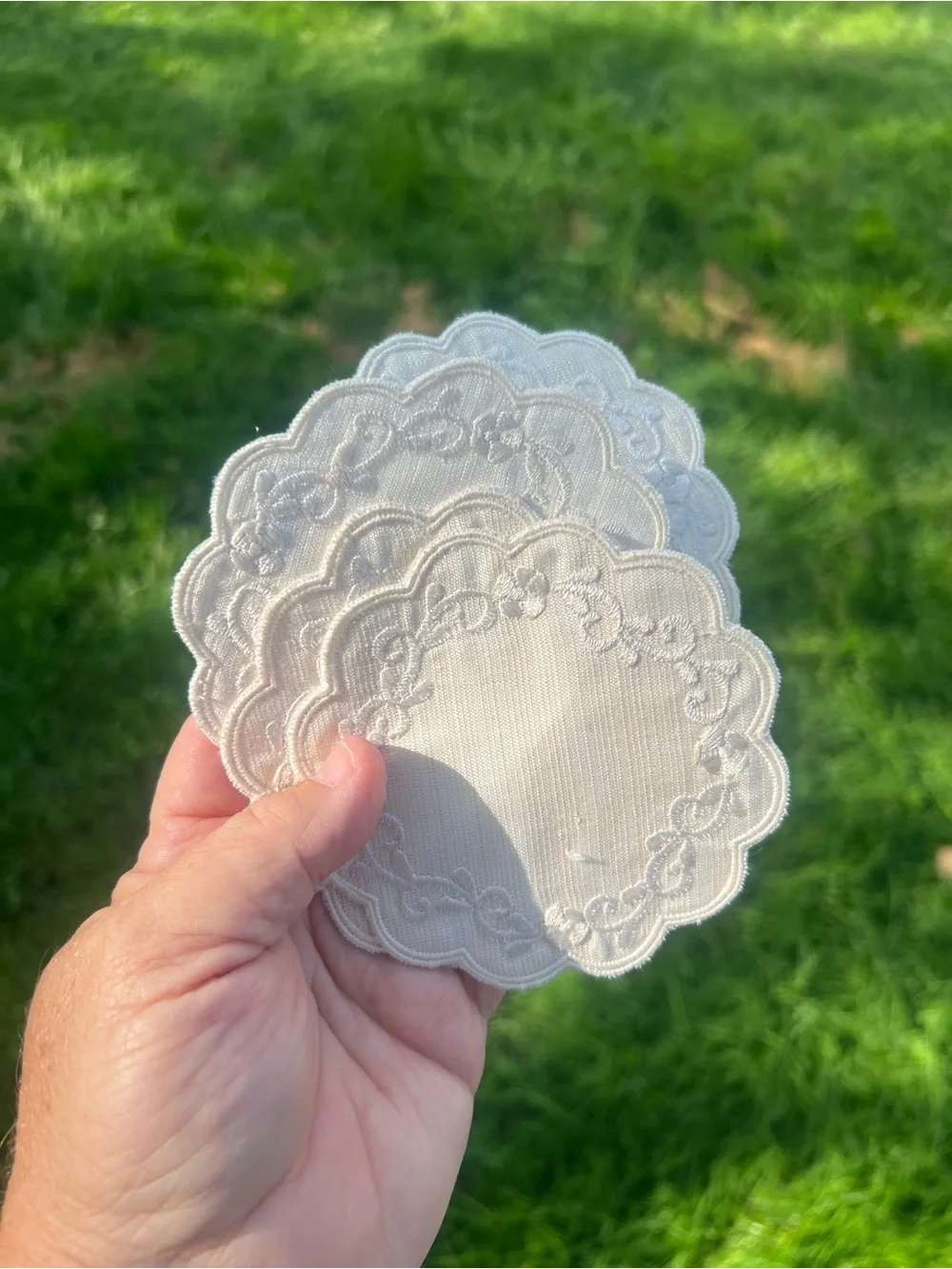 Vintage Cream Embroidered Scalloped Coasters - Set